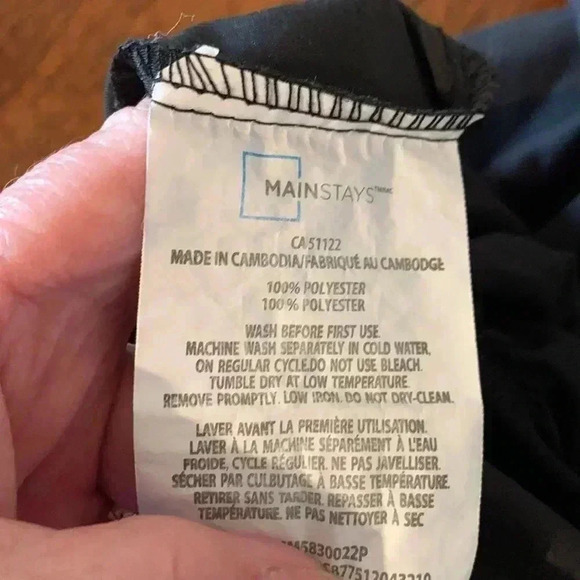 Mainstay black, fitted twin  sheet in lightweight polyester - Picture 2 of 2